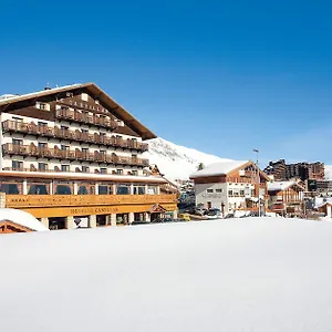 Le Castillan Hotel